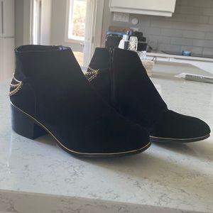size 10 Ardene low cut boots with gold chains